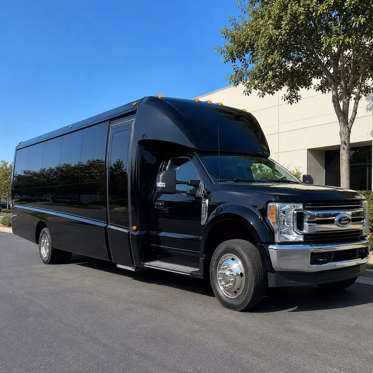 15 passenger minibus