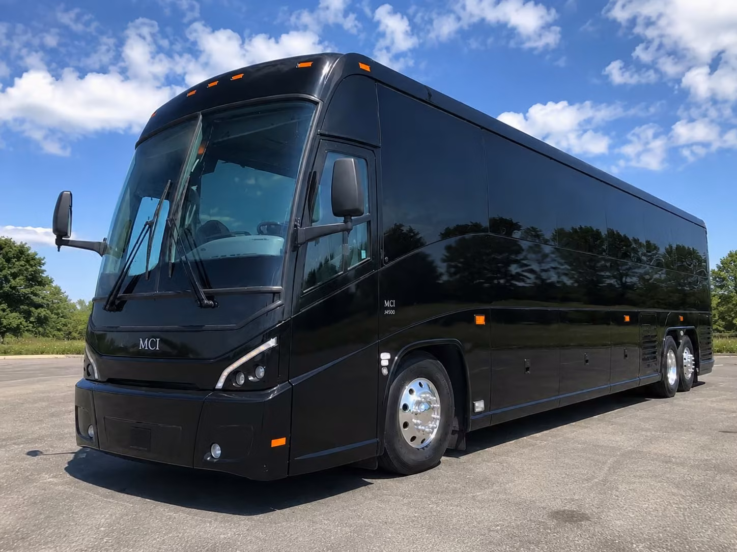 minibus rentals for wilkes barre groups visiting the luzerne county historical society