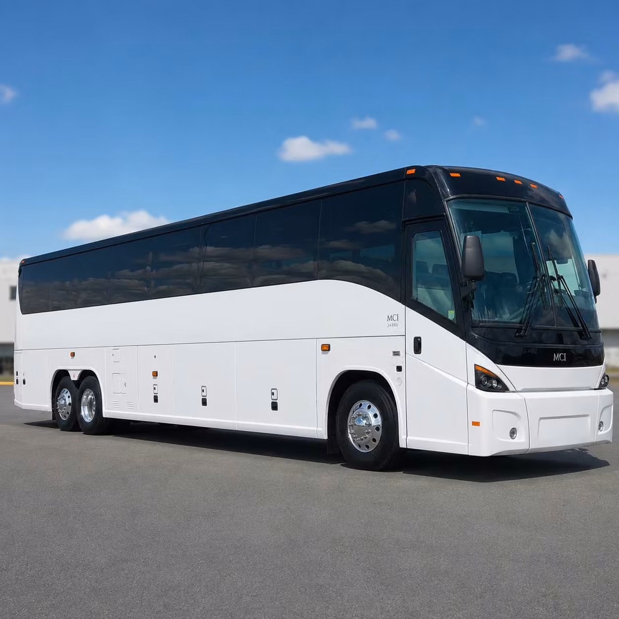 moving a large group to or from the airport without splitting into multiple cars